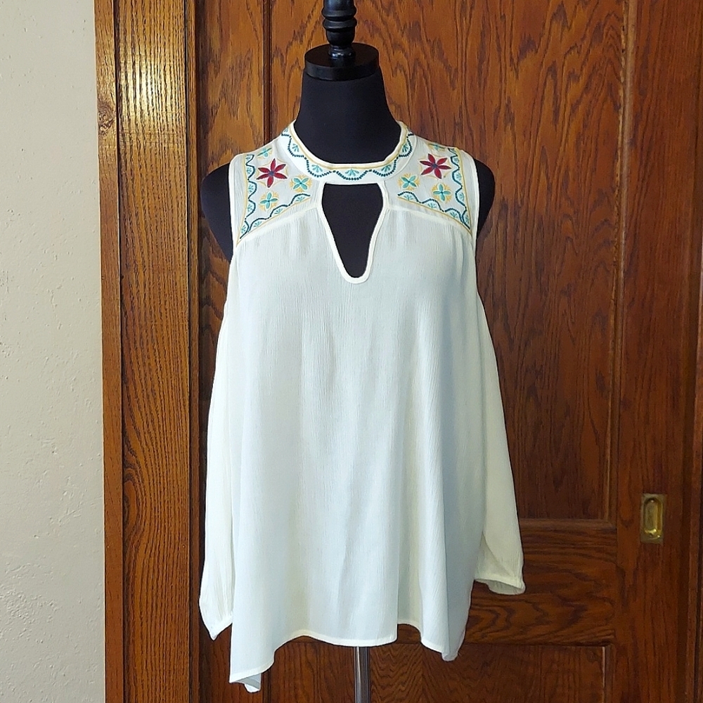 Living Doll Boho Cold Shoulder Floral Tunic